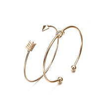 Load image into Gallery viewer, Gold Color Tie Knot Bracelet