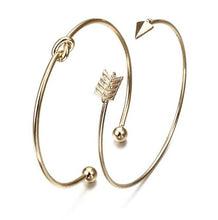 Load image into Gallery viewer, Gold Color Tie Knot Bracelet