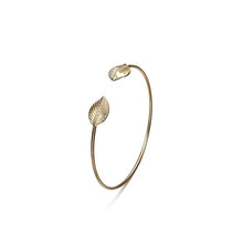 Load image into Gallery viewer, Gold Color Tie Knot Bracelet